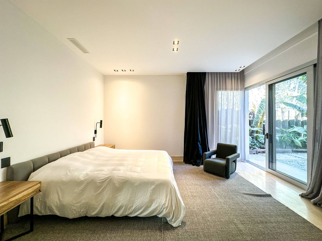 7 Bedroom Luxury Detached House for sale in Buenos Aires, Argentina