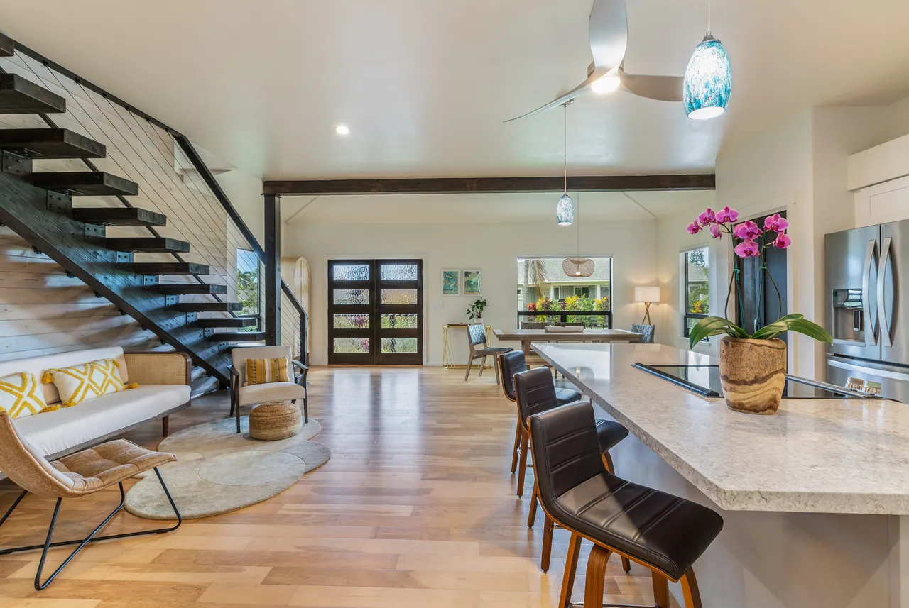 3bed 3.5bath 2,468sqft2,468 square feet 0.27acre lot in Hawaii state