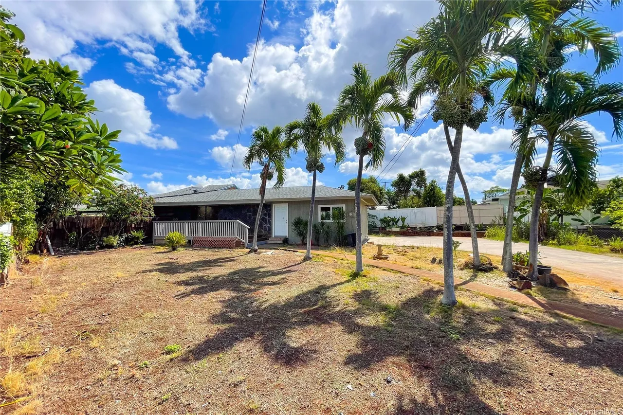 4bed 4bath 1,404sqft For sell in Hawaii
