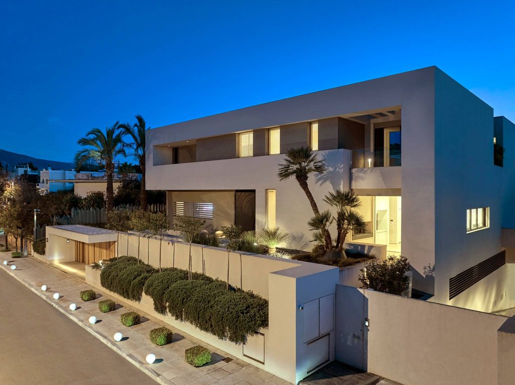 Luxury Villa for sale in Athens, Attica