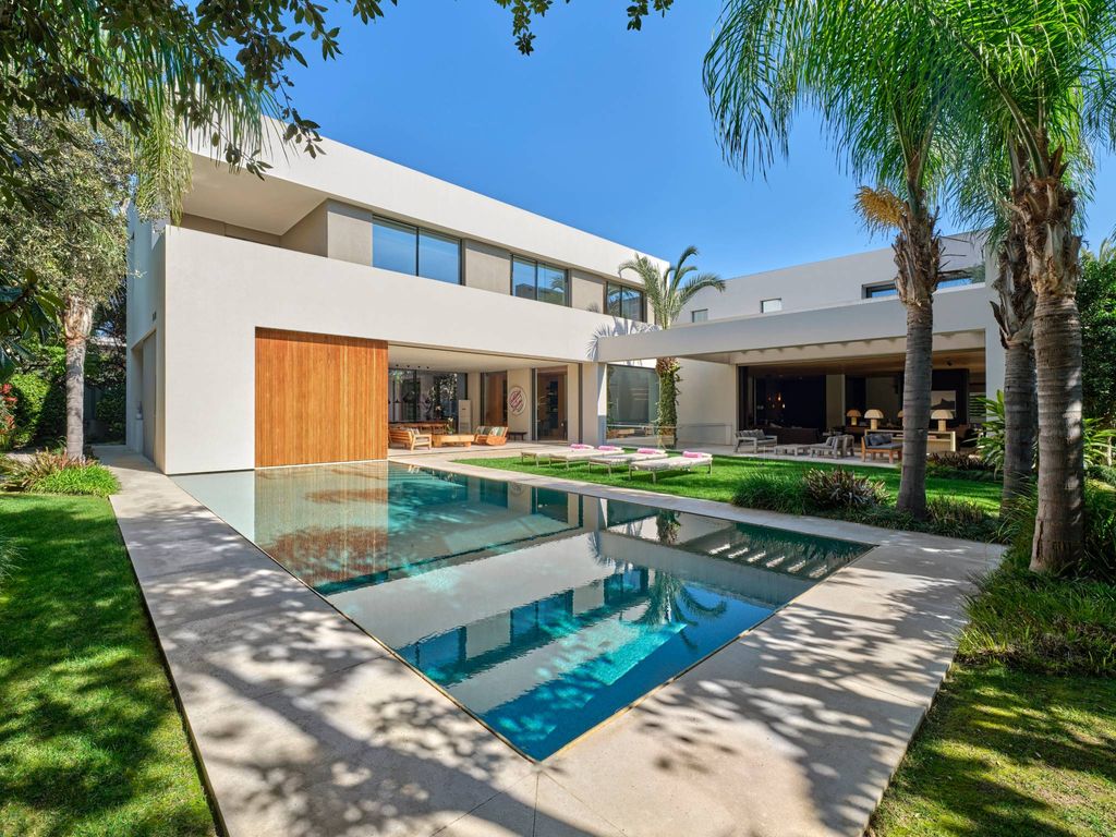 Luxury Villa for sale in Athens, Attica