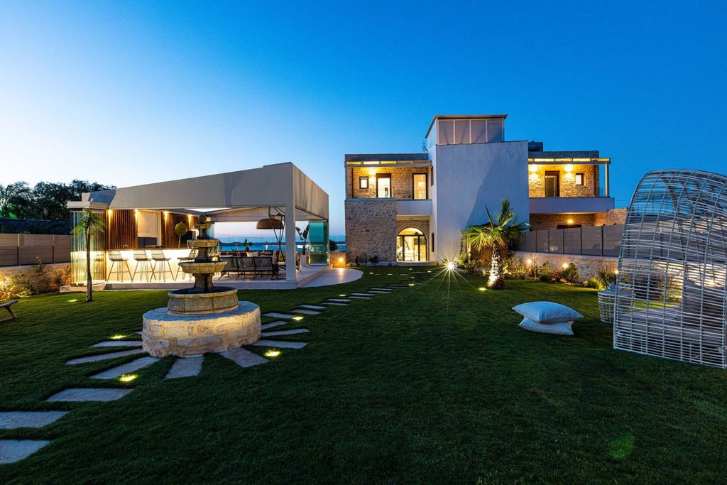 6 bedroom luxury Villa for sale in Rethymno, Greece