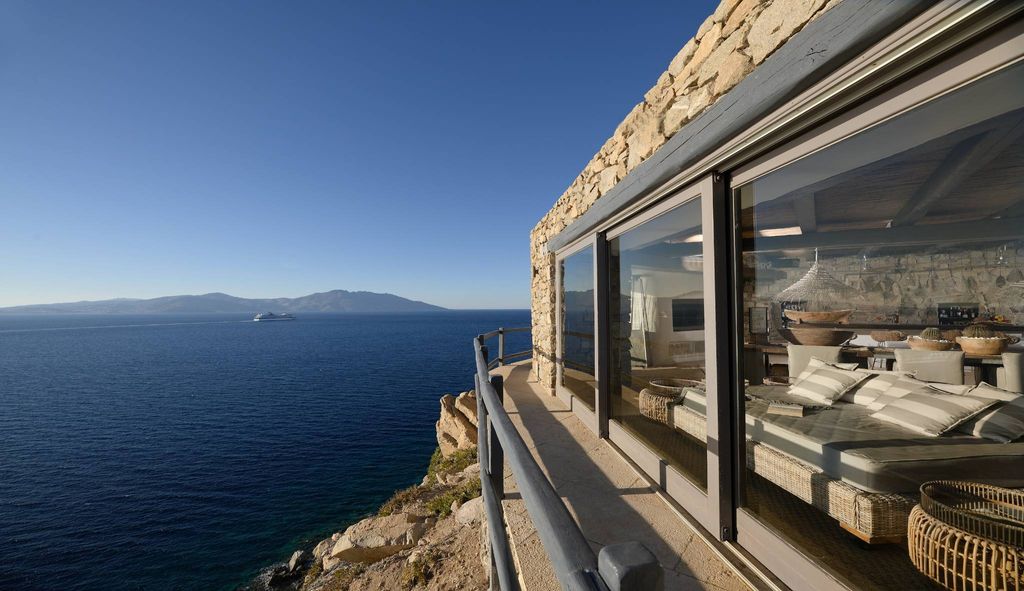 Luxury Villa for sale in Mykonos, Greece