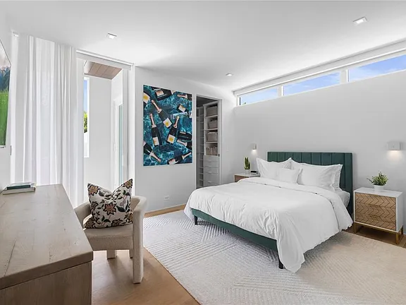 $2,147,483,647 4433 N Bay Rd, Miami Beach, FL 33140